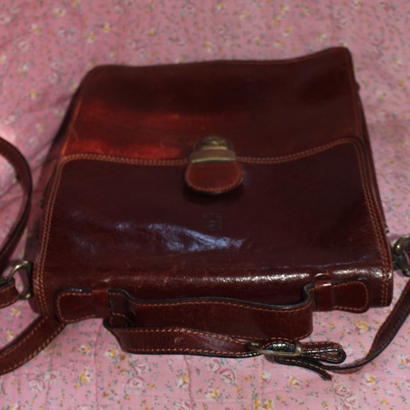 Vintage Italy Leather Cross Body and/or Messenger Bag or Satchel Made In Italy - Picture 5 of 13